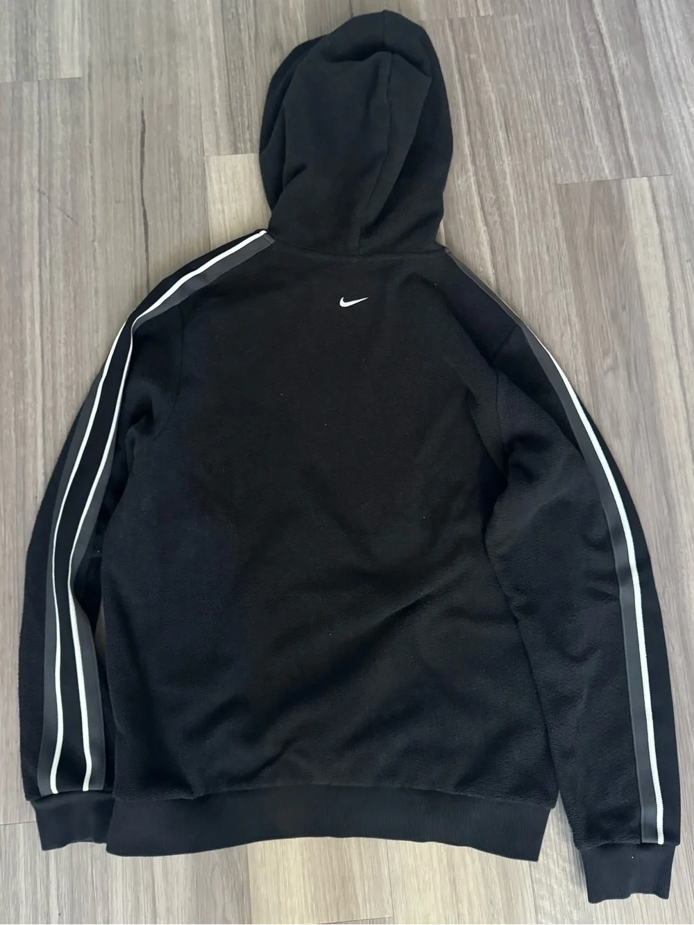 Nike Men's LeBron Standard Issue Therma-FIT Pullover Basketball Hoodie